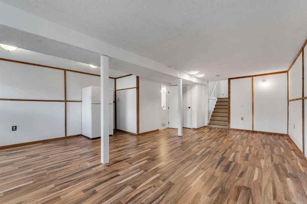 MLS® A2254405 - 40 Erin Woods Drive SE in Erin Woods Calgary, Residential