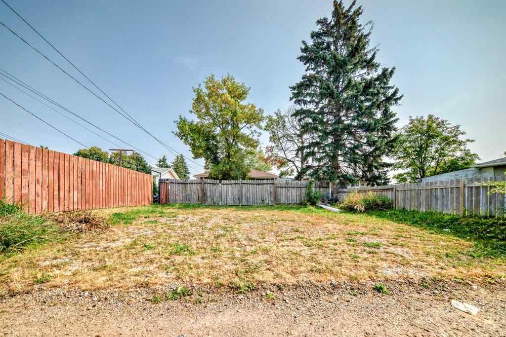 MLS® A2254407 - 2235 42 Street SE in Forest Lawn Calgary, Residential