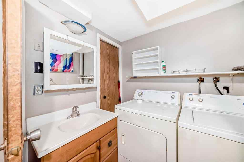 MLS® A2254407 - 2235 42 Street SE in Forest Lawn Calgary, Residential