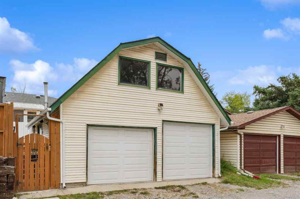 MLS® A2254409 - 219 Pinemill Road NE in Pineridge Calgary, Residential
