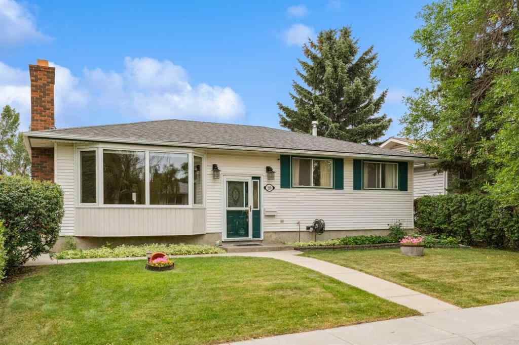 MLS® A2254409 - 219 Pinemill Road NE in Pineridge Calgary, Residential