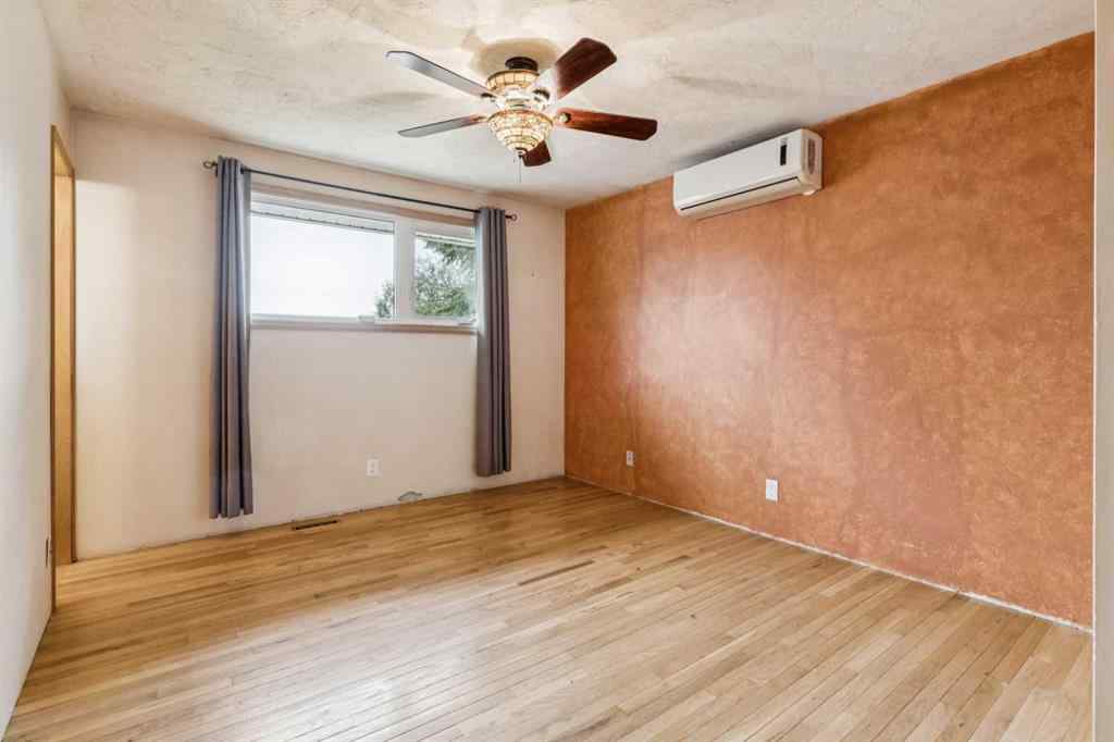 MLS® A2254409 - 219 Pinemill Road NE in Pineridge Calgary, Residential