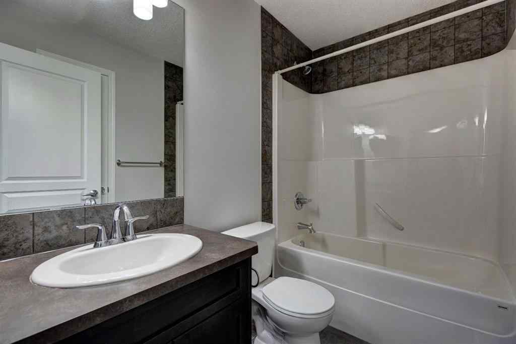 MLS® A2254415 - 121 Auburn Meadows View SE in Auburn Bay Calgary, Residential