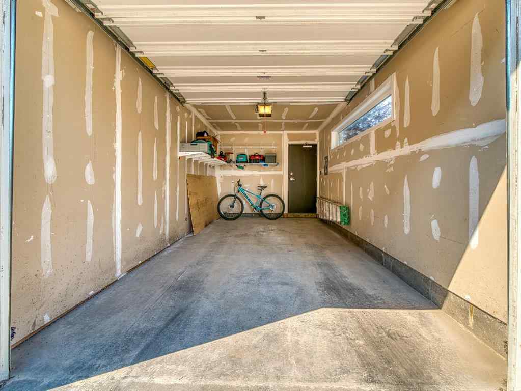 MLS® A2254417 - 2104 Richmond Road SW in Richmond Calgary, Residential
