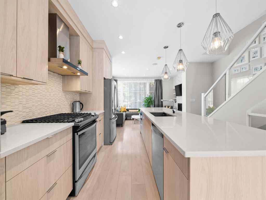 MLS® A2254417 - 2104 Richmond Road SW in Richmond Calgary, Residential