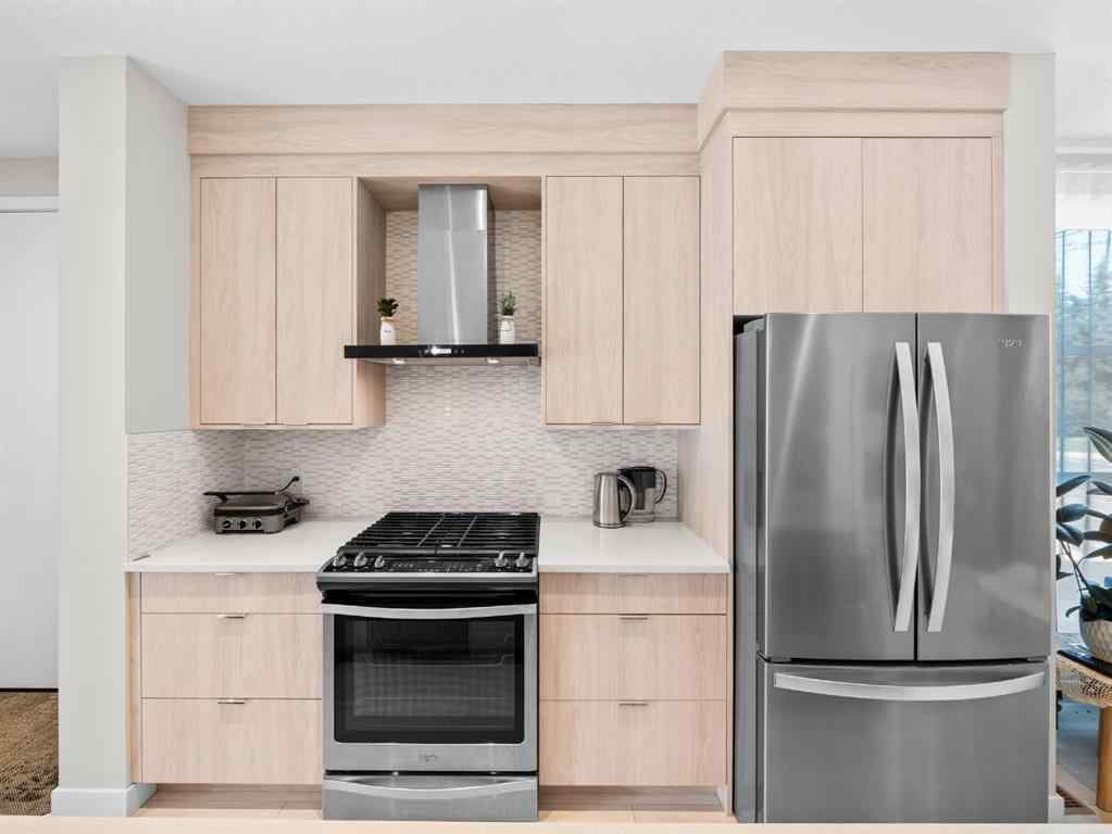 MLS® A2254417 - 2104 Richmond Road SW in Richmond Calgary, Residential