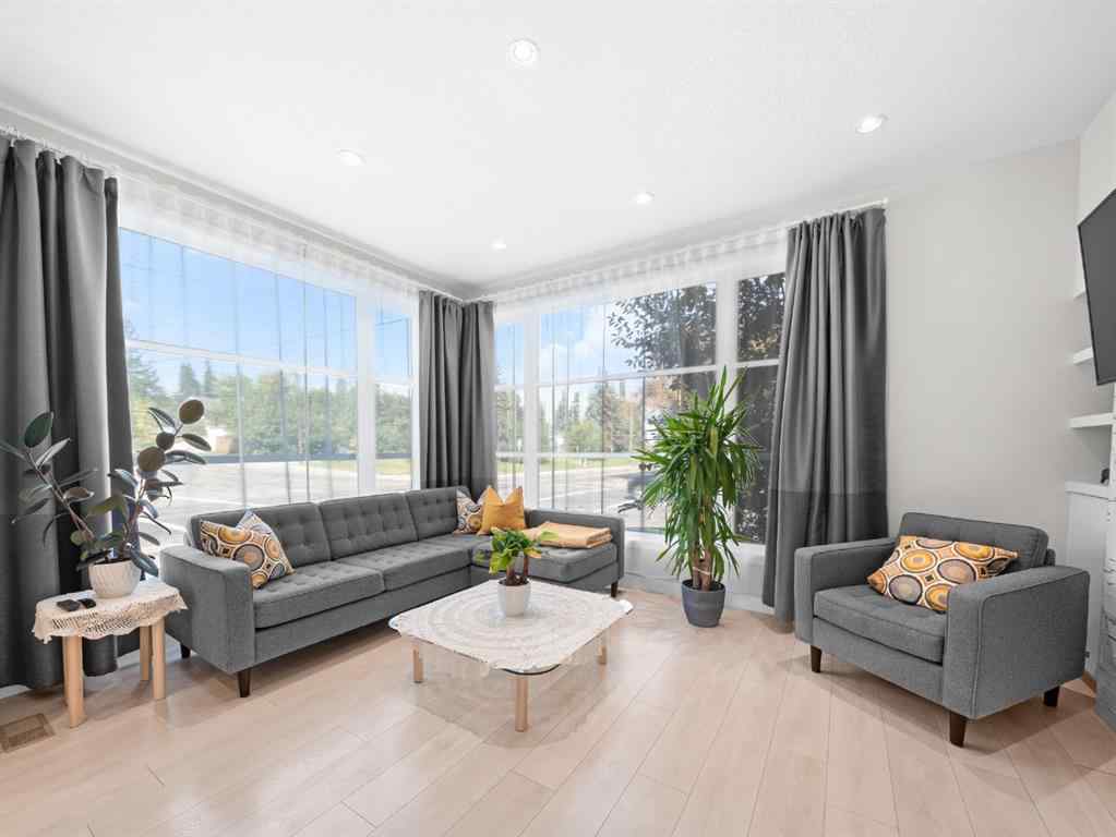 MLS® A2254417 - 2104 Richmond Road SW in Richmond Calgary, Residential