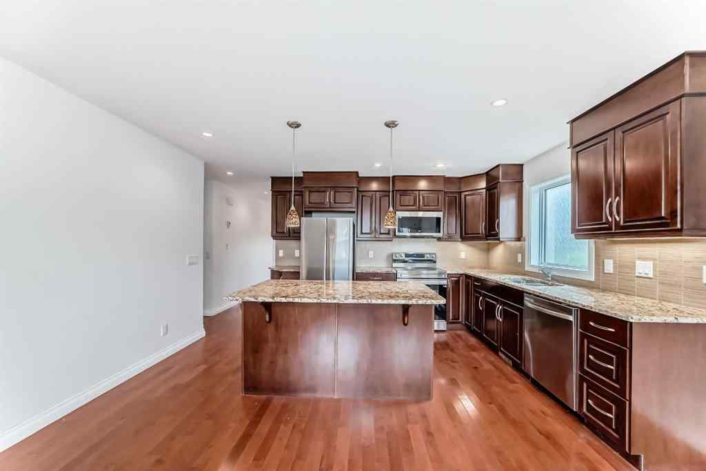 MLS® A2254421 - 426 7A Street NE in Bridgeland/Riverside Calgary, Residential