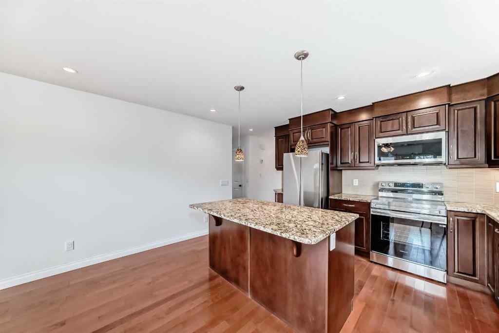 MLS® A2254421 - 426 7A Street NE in Bridgeland/Riverside Calgary, Residential