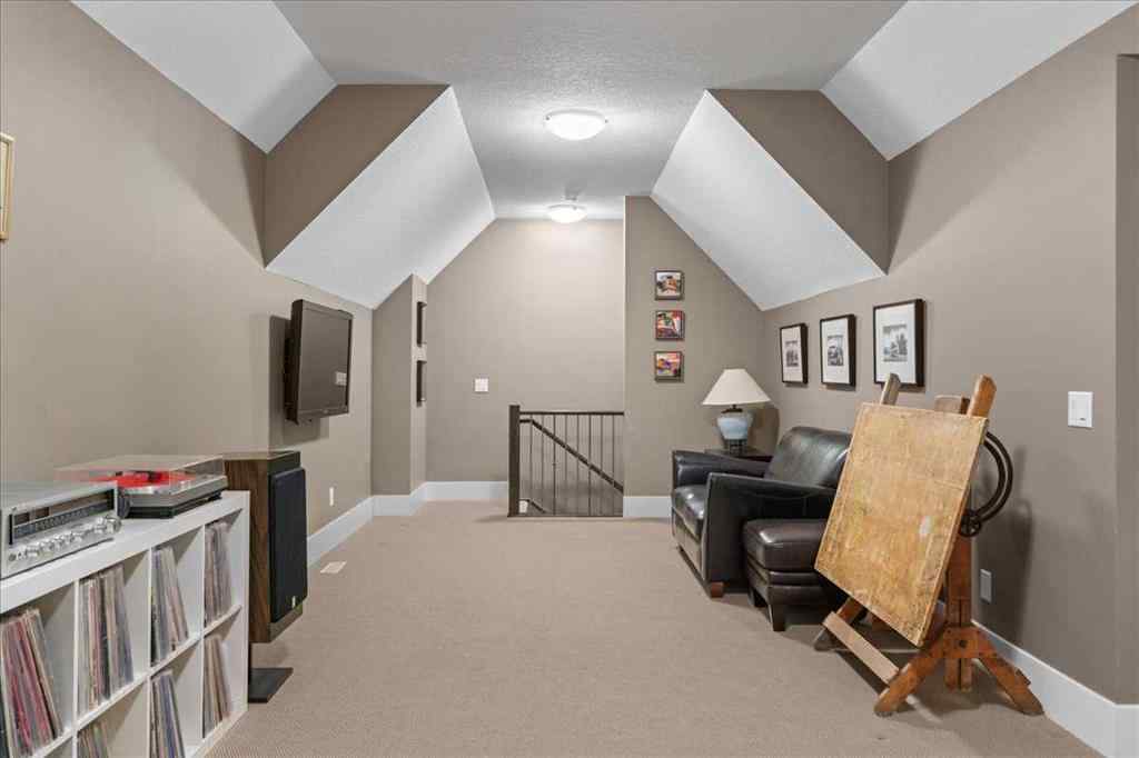 MLS® A2254423 - 314 Hawk's Nest Hollow  in Hawks Landing Priddis Greens, Residential