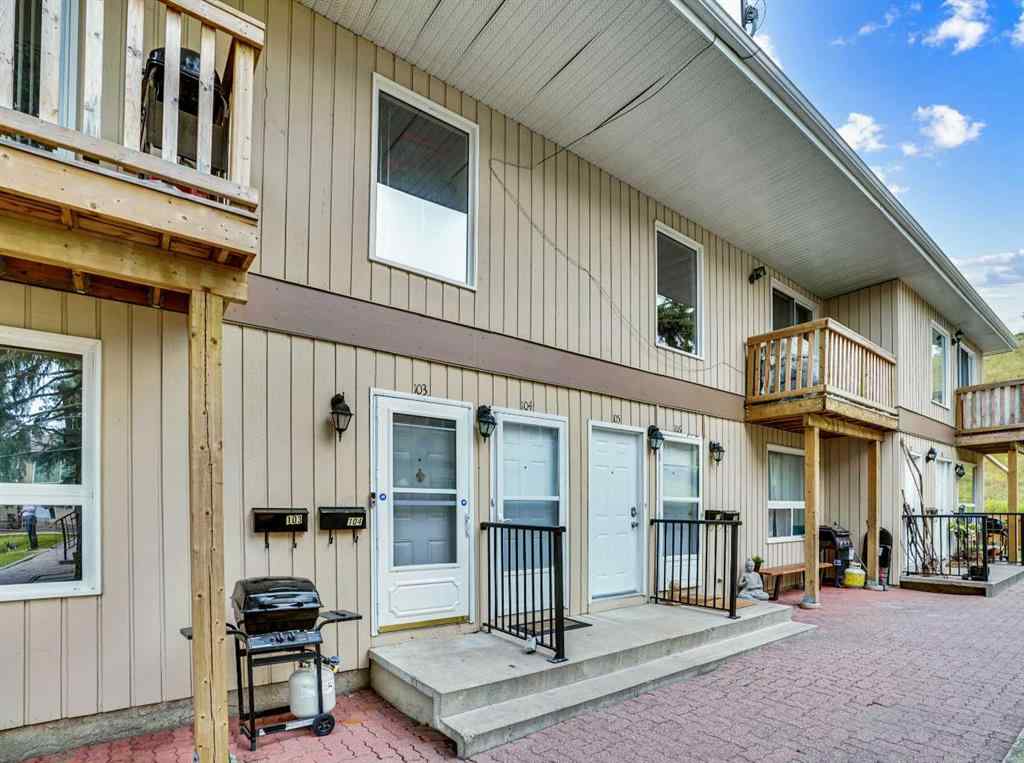 MLS® A2254426 - Unit #103 219 Huntington Park Bay NW in Huntington Hills Calgary, Residential