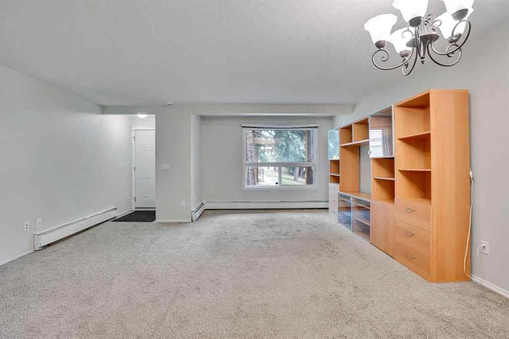 MLS® A2254426 - Unit #103 219 Huntington Park Bay NW in Huntington Hills Calgary, Residential