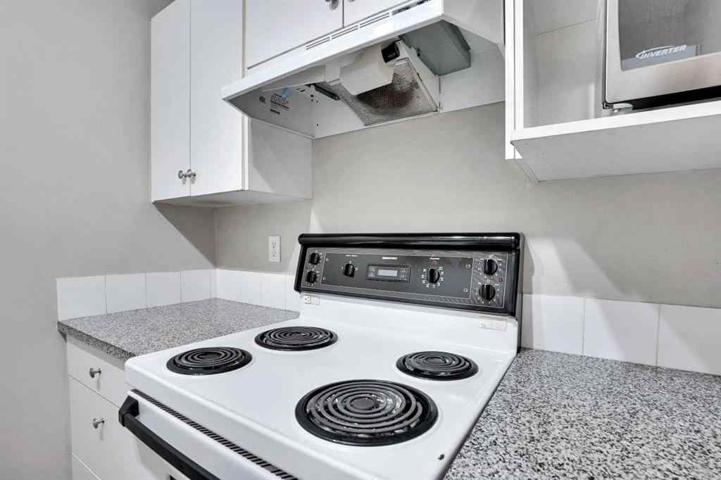 MLS® A2254426 - Unit #103 219 Huntington Park Bay NW in Huntington Hills Calgary, Residential