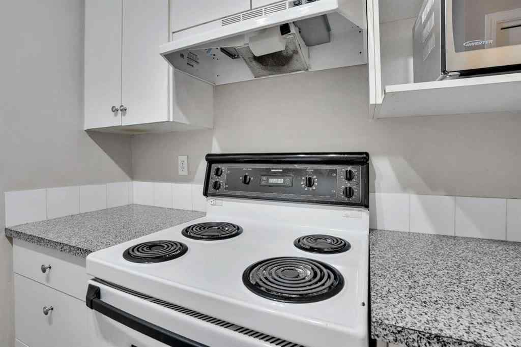 MLS® A2254426 - Unit #103 219 Huntington Park Bay NW in Huntington Hills Calgary, Residential