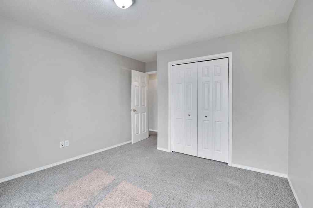 MLS® A2254426 - Unit #103 219 Huntington Park Bay NW in Huntington Hills Calgary, Residential