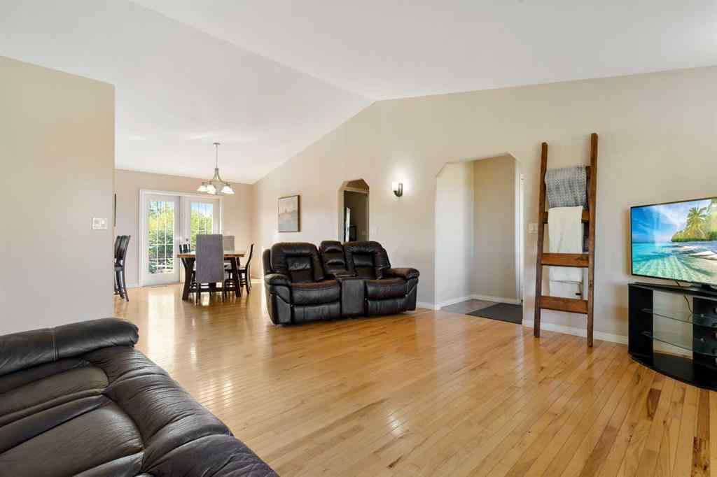 MLS® A2254436 - 742060 RR 40   in NONE Sexsmith, Residential