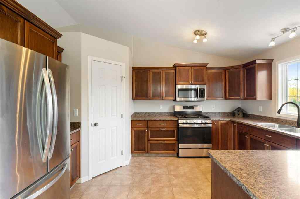 MLS® A2254436 - 742060 RR 40   in NONE Sexsmith, Residential