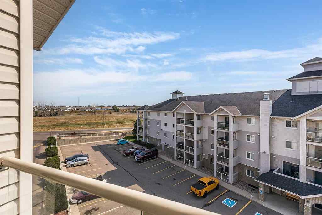 MLS® A2254439 - Unit #418 1632 Saamis Drive NW in Northwest Crescent Heights Medicine Hat, Residential