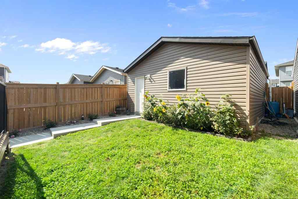 MLS® A2254443 - 211 Evanscrest Way NW in Evanston Calgary, Residential