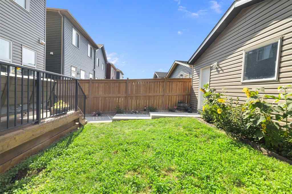 MLS® A2254443 - 211 Evanscrest Way NW in Evanston Calgary, Residential
