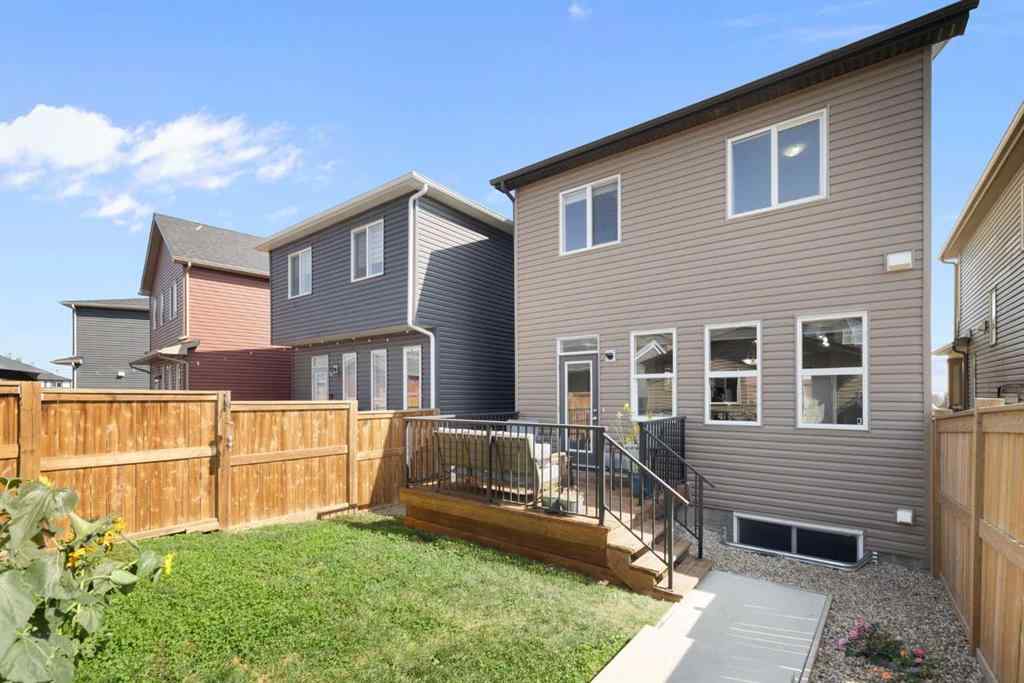 MLS® A2254443 - 211 Evanscrest Way NW in Evanston Calgary, Residential