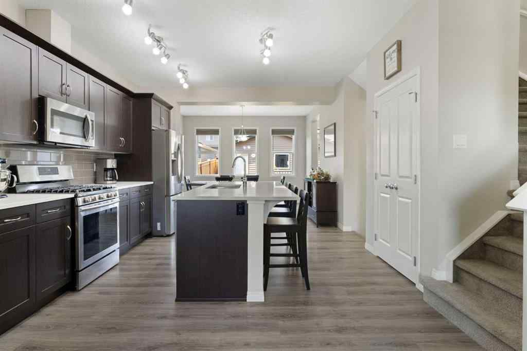 MLS® A2254443 - 211 Evanscrest Way NW in Evanston Calgary, Residential