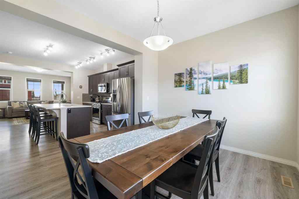 MLS® A2254443 - 211 Evanscrest Way NW in Evanston Calgary, Residential