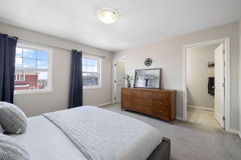 MLS® A2254443 - 211 Evanscrest Way NW in Evanston Calgary, Residential