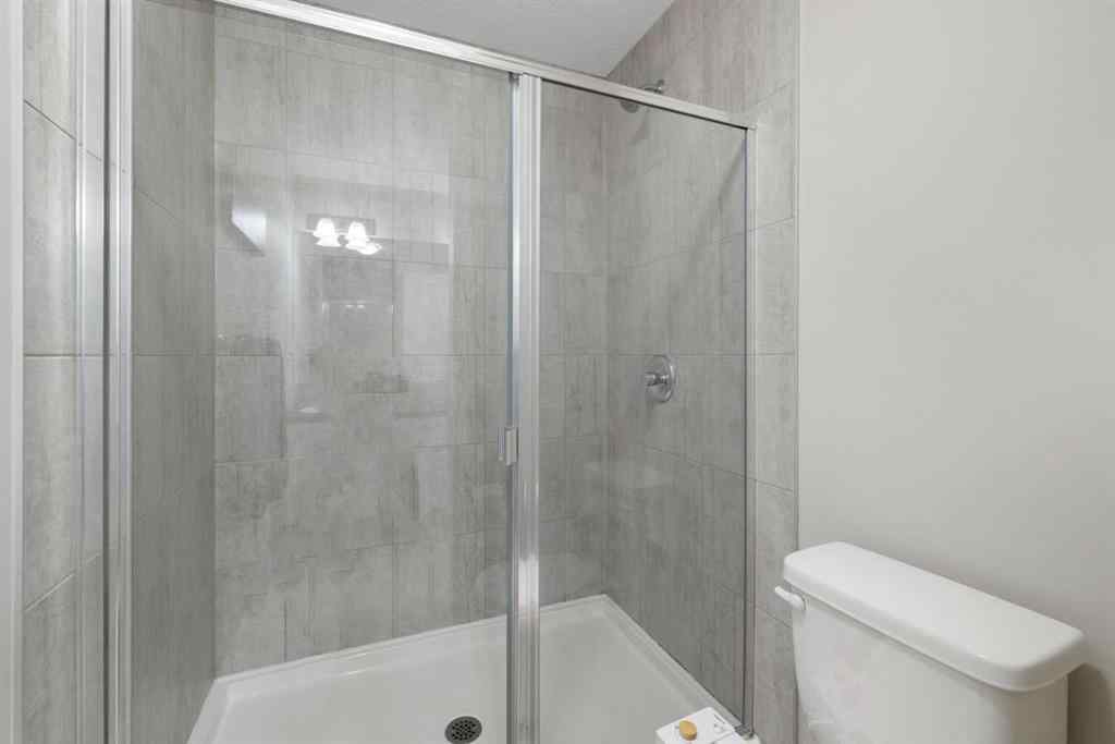 MLS® A2254443 - 211 Evanscrest Way NW in Evanston Calgary, Residential