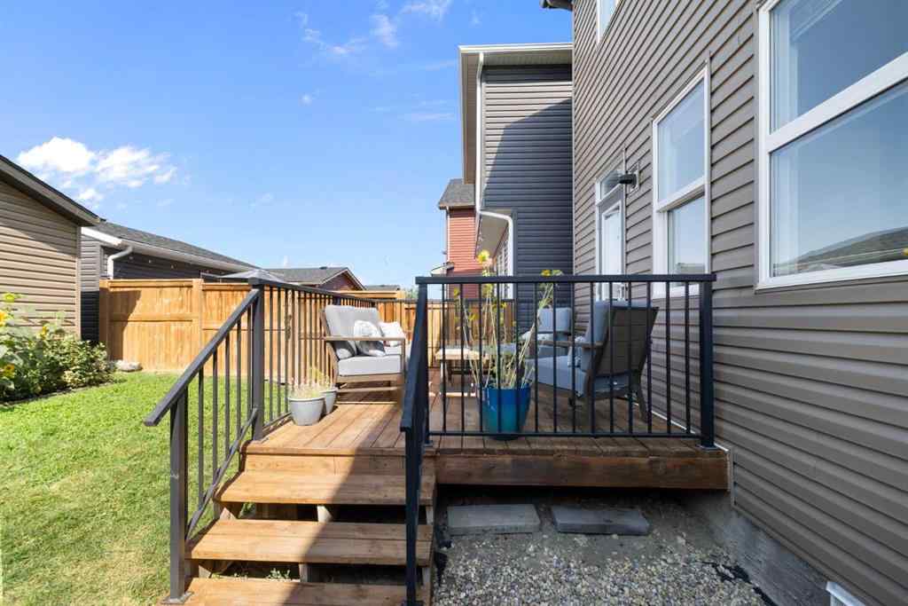 MLS® A2254443 - 211 Evanscrest Way NW in Evanston Calgary, Residential
