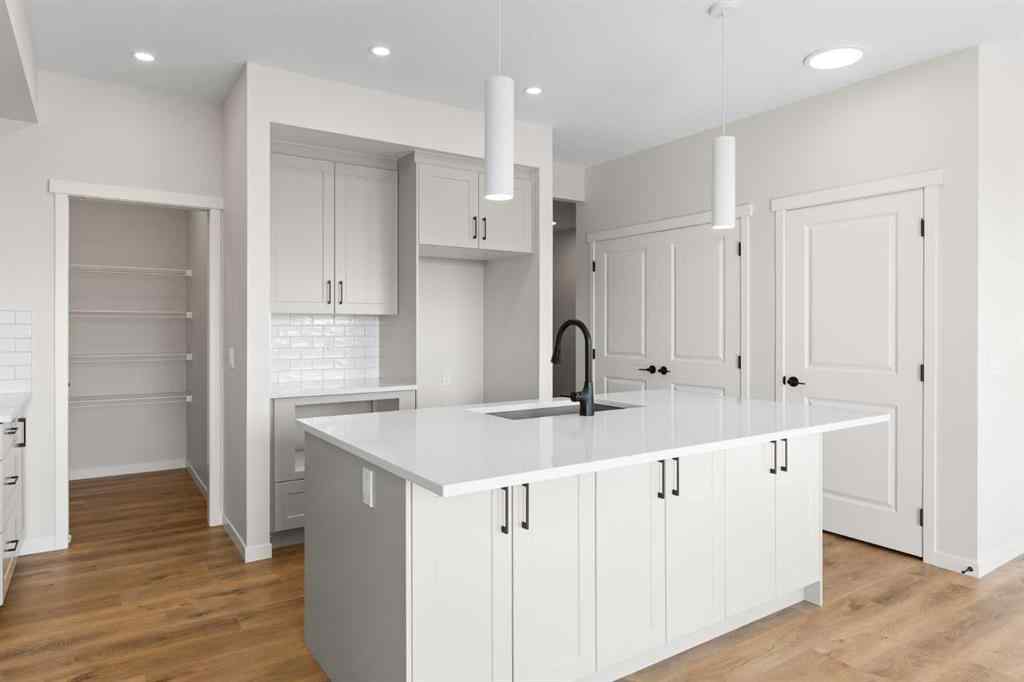 MLS® A2254446 - 1504 3 Street SE in Montrose High River, Residential