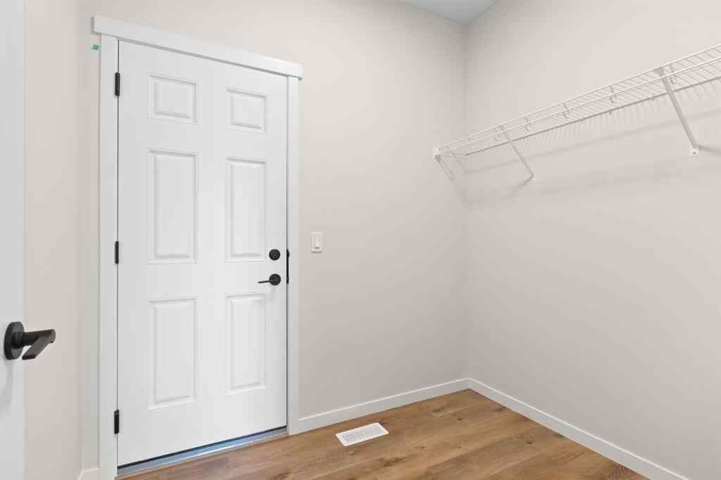 MLS® A2254446 - 1504 3 Street SE in Montrose High River, Residential