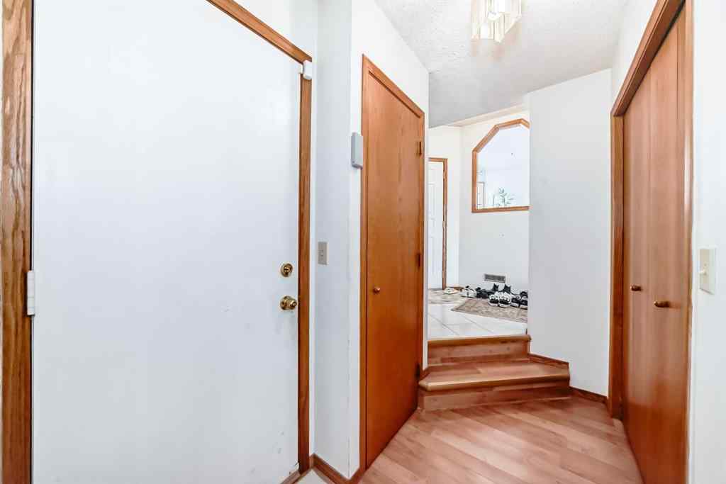 MLS® A2254447 - 421 Applewood Place SE in Applewood Park Calgary, Residential