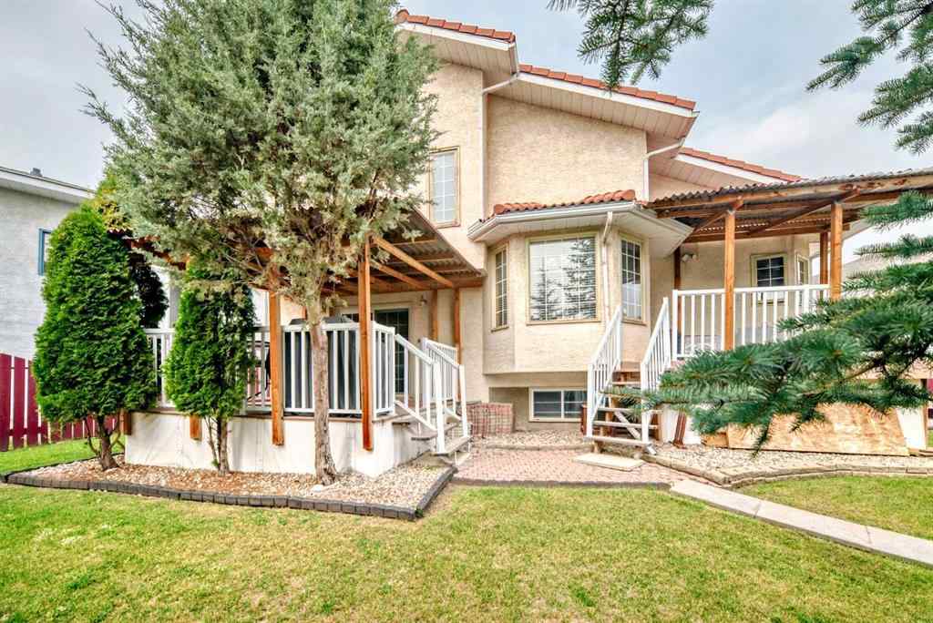 MLS® A2254447 - 421 Applewood Place SE in Applewood Park Calgary, Residential