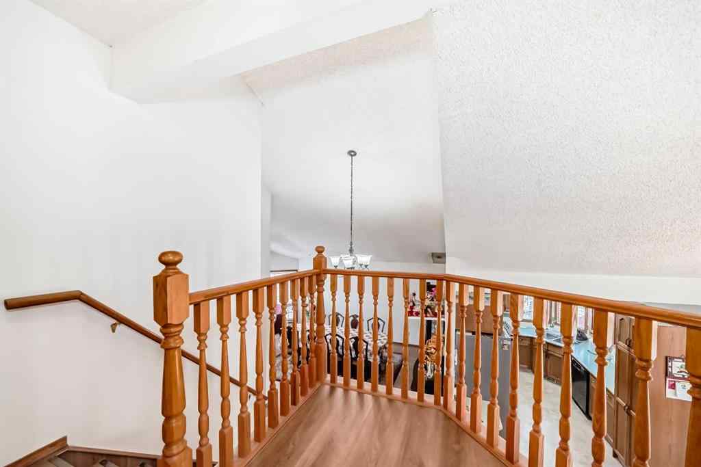 MLS® A2254447 - 421 Applewood Place SE in Applewood Park Calgary, Residential