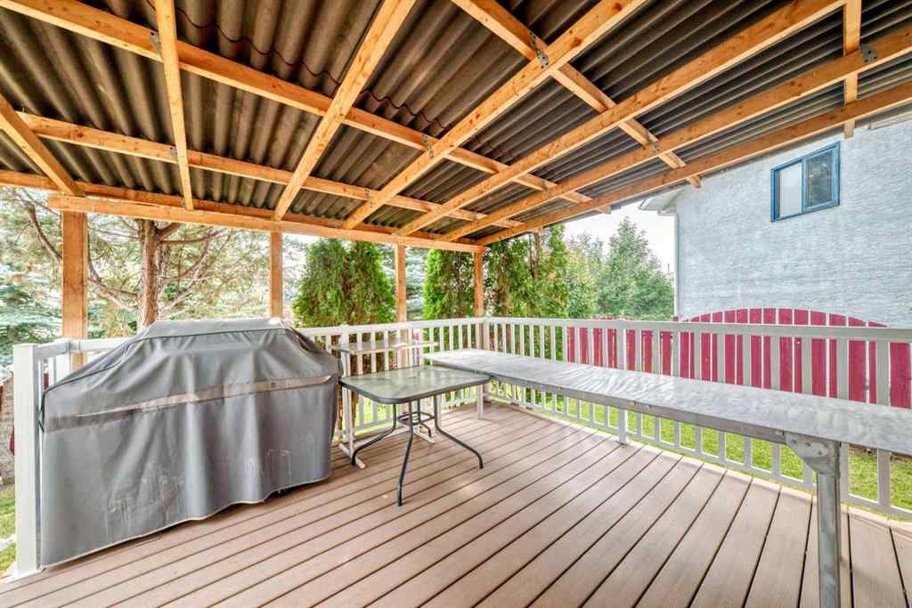 MLS® A2254447 - 421 Applewood Place SE in Applewood Park Calgary, Residential