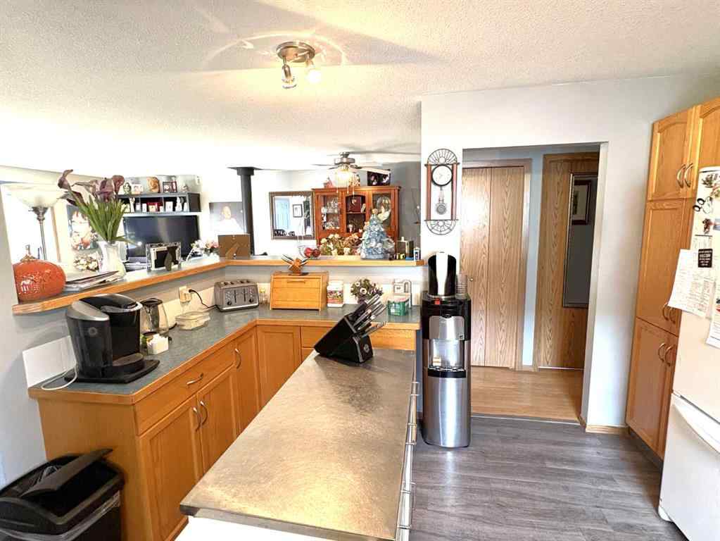 MLS® A2254450 - 5007 46 Avenue  in Forestburg Forestburg, Residential