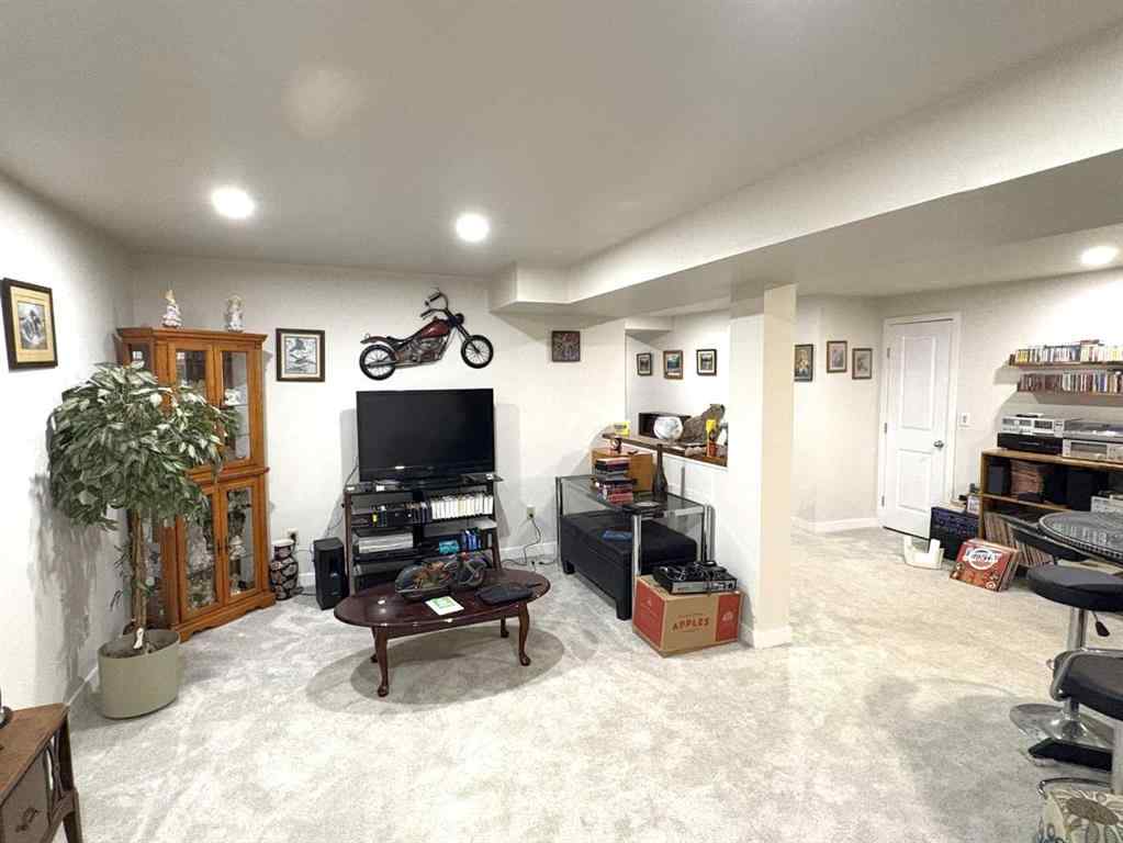 MLS® A2254450 - 5007 46 Avenue  in Forestburg Forestburg, Residential