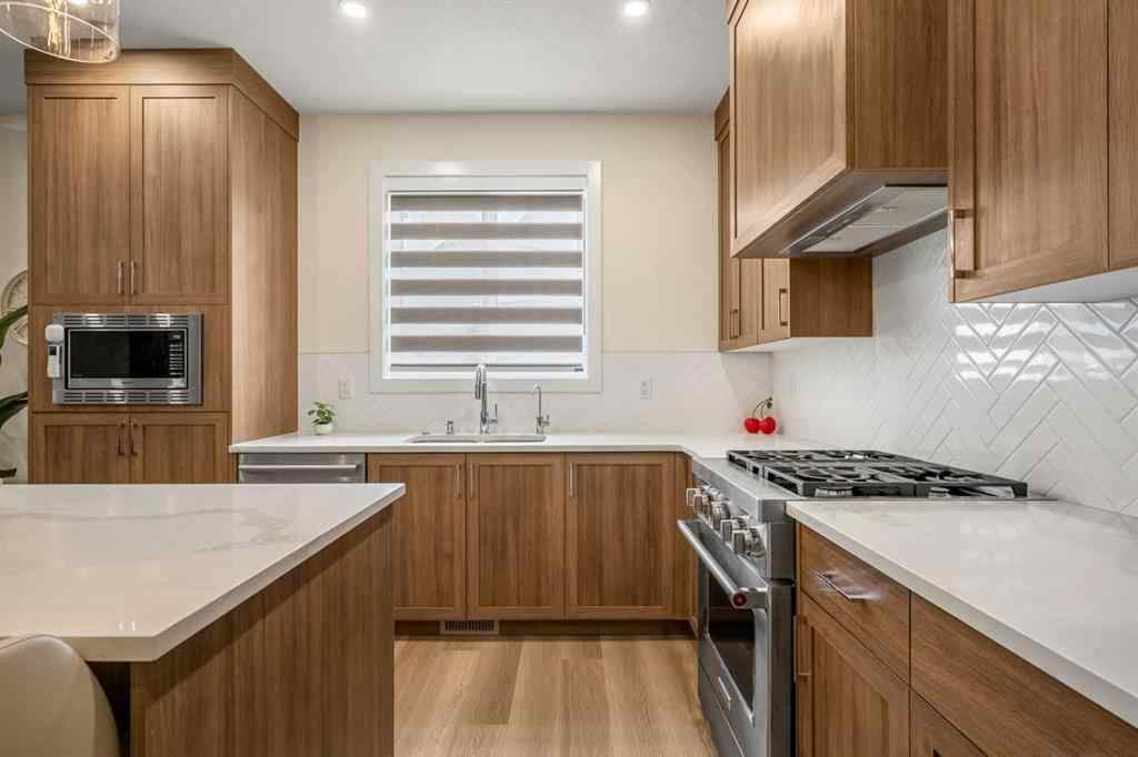MLS® A2254453 - Unit #203 201 Cooperswood Green SW in Coopers Crossing Airdrie, Residential