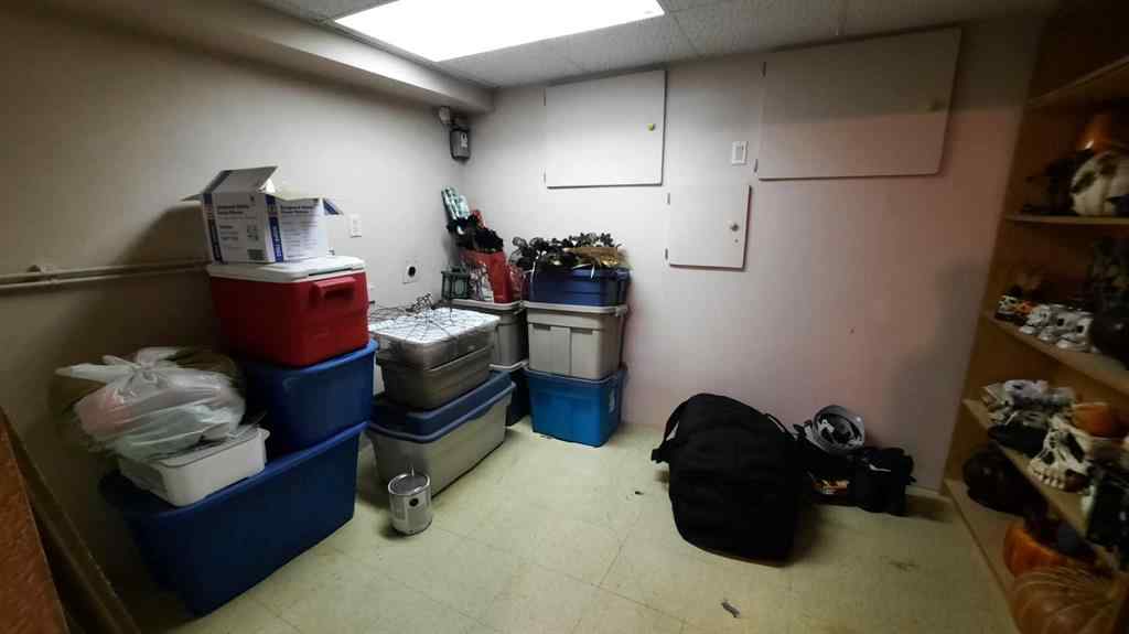 MLS® A2254454 - 1111 2 Avenue W in Newcastle Drumheller, Residential