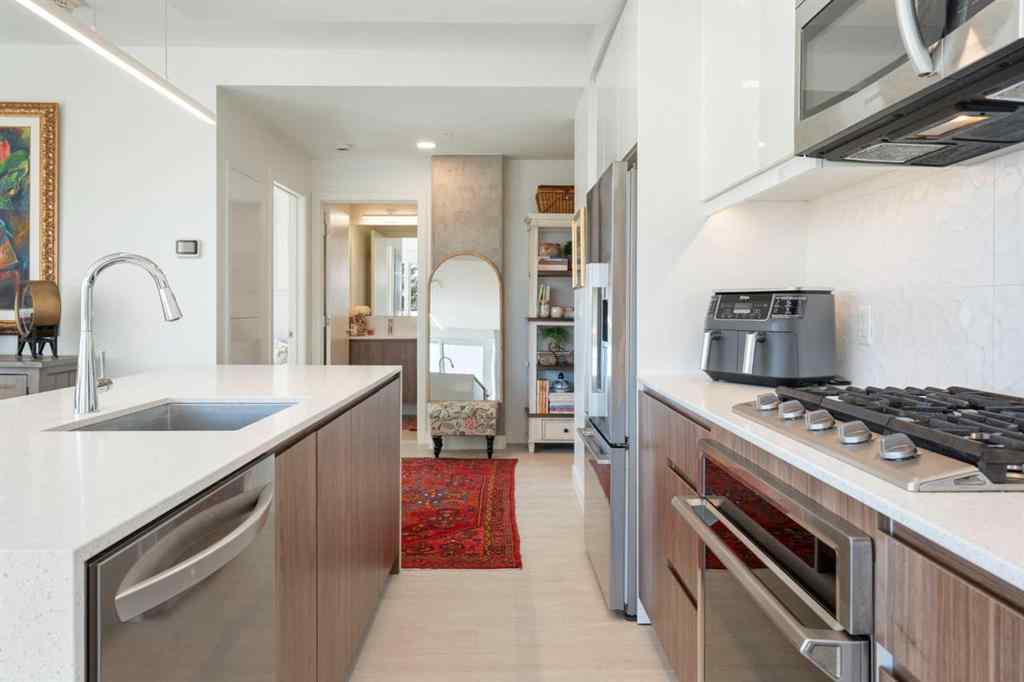 MLS® A2254456 - Unit #501 327 9A Street NW in Sunnyside Calgary, Residential