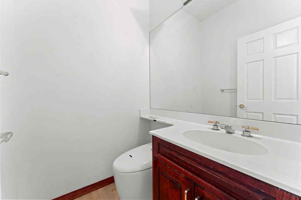MLS® A2254464 - 28 Slopes Grove SW in Springbank Hill Calgary, Residential