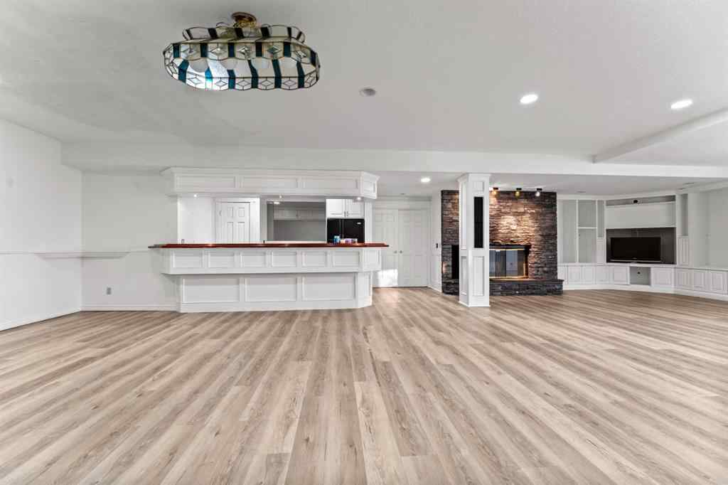 MLS® A2254464 - 28 Slopes Grove SW in Springbank Hill Calgary, Residential