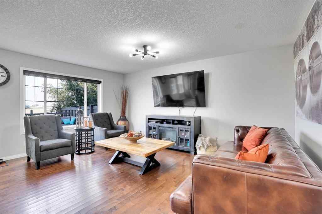 MLS® A2254471 - 196 Viewpointe Terrace  in Lakepointe Chestermere, Residential