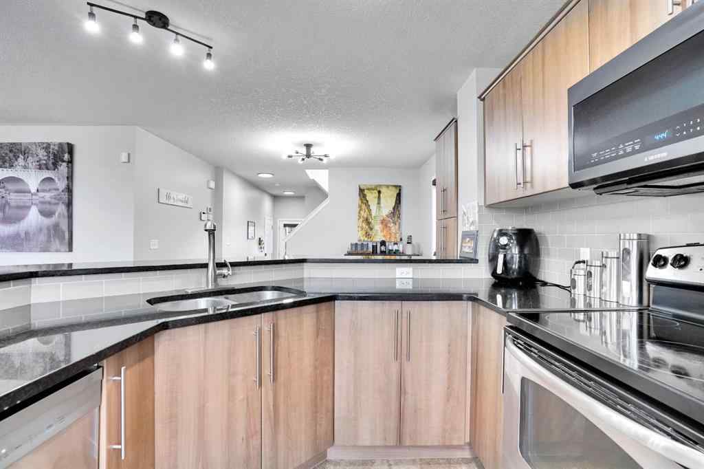 MLS® A2254471 - 196 Viewpointe Terrace  in Lakepointe Chestermere, Residential
