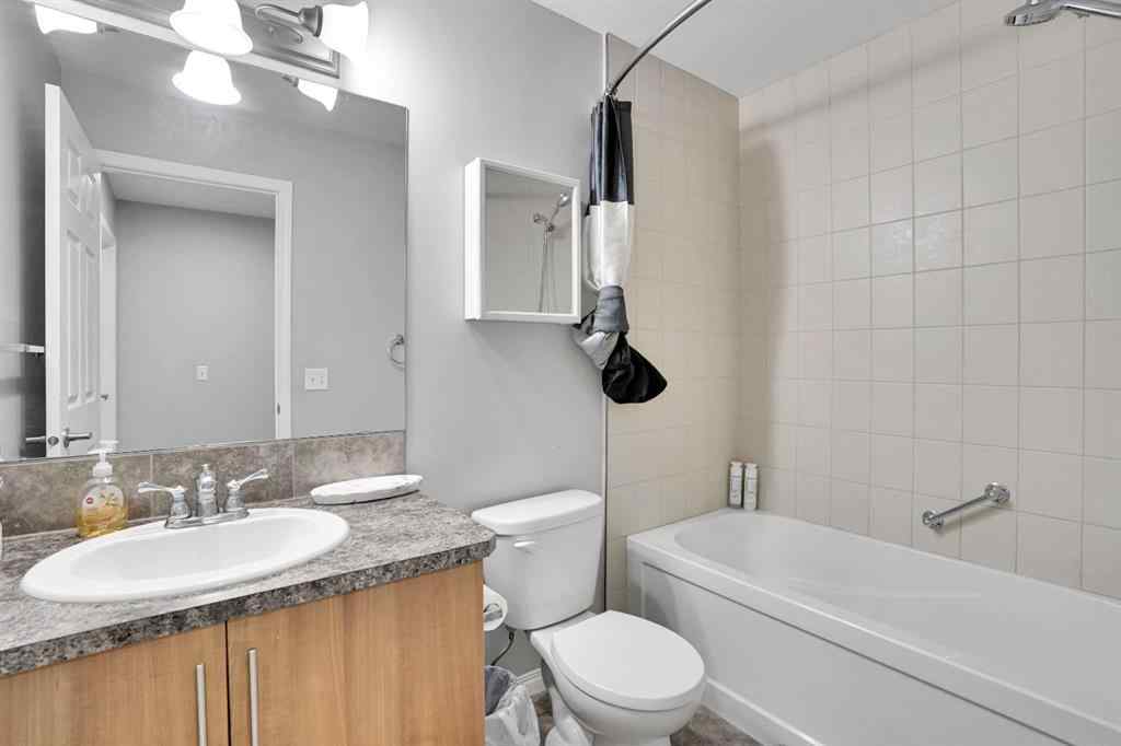 MLS® A2254471 - 196 Viewpointe Terrace  in Lakepointe Chestermere, Residential