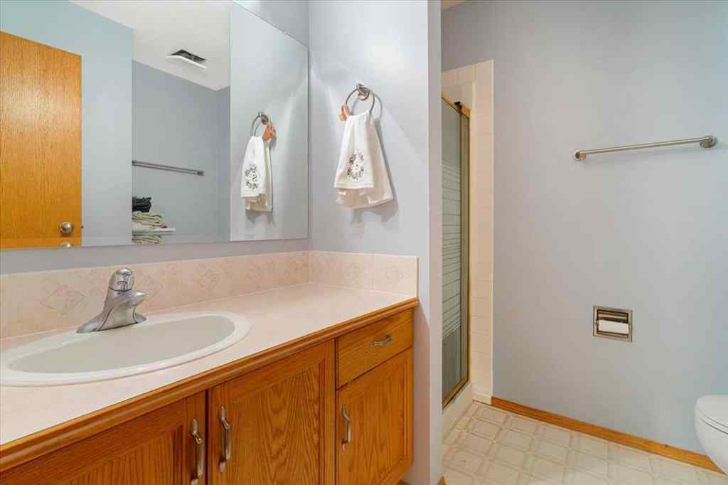 MLS® A2254480 - 8867 108 Avenue  in Crystal Heights Grande Prairie, Residential