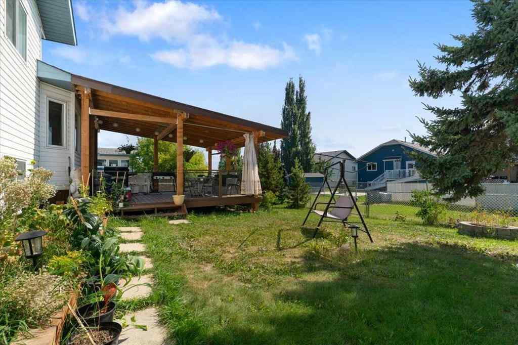 MLS® A2254480 - 8867 108 Avenue  in Crystal Heights Grande Prairie, Residential