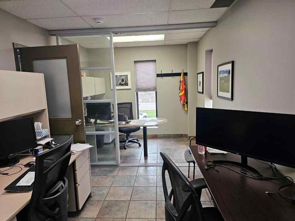 MLS® A2254481 - 9415 44 Street SE in South Foothills Calgary, Commercial