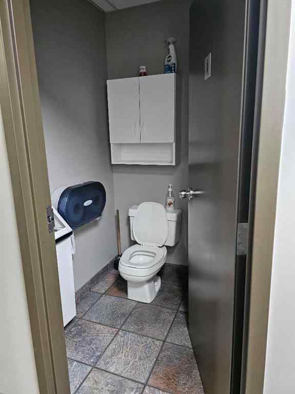 MLS® A2254481 - 9415 44 Street SE in South Foothills Calgary, Commercial